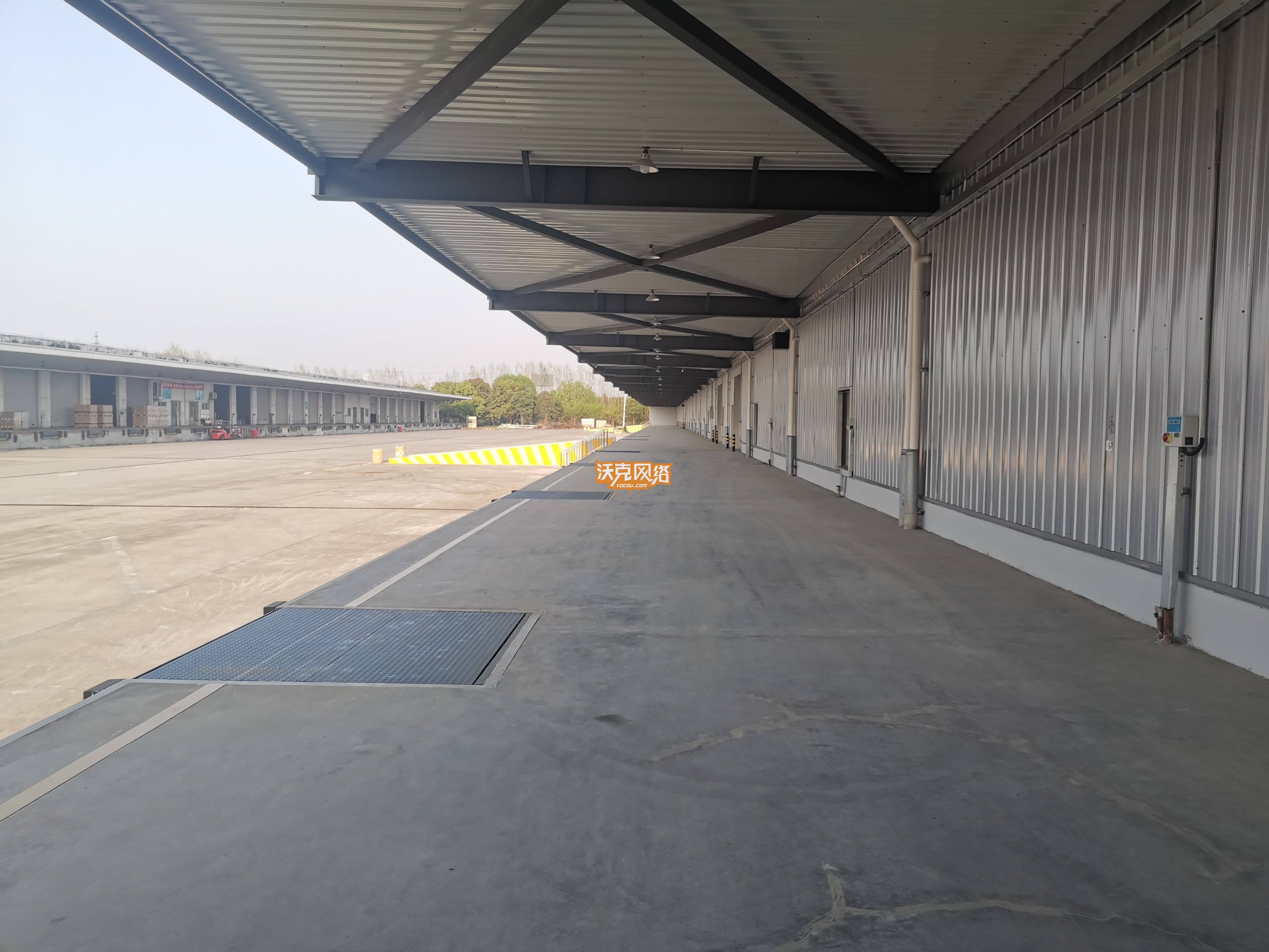 庞金路1500㎡标准仓库出租